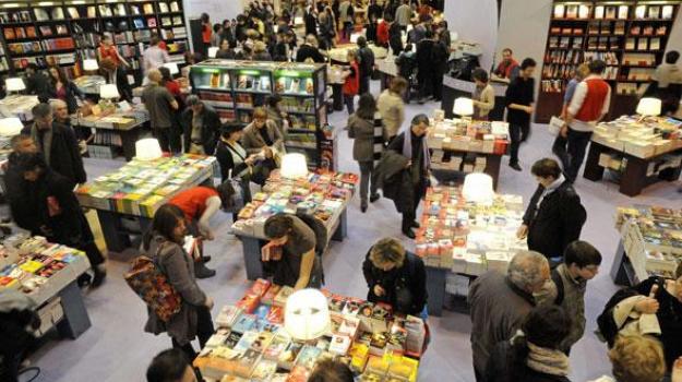 b48f2c03bbd159814922841bfb3fe7d7_L