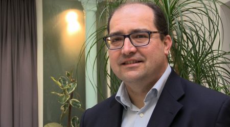 Les 4 Vérités Hebdo - La publication anti bourrage de crâne