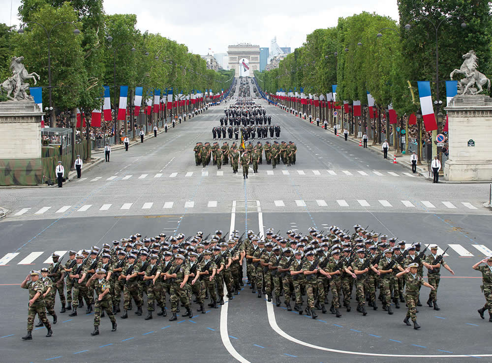 defile-14-juillet